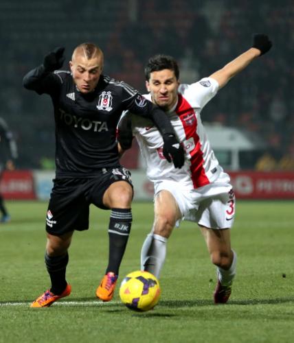 Spor Toto Süper Lig'de Beşiktaş ile Gaziantepspor karşı karşıya geldi...