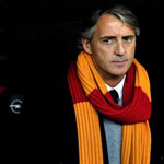 Galatasaray ile Mancini birlikteliği sadee 8 ay sürdü...