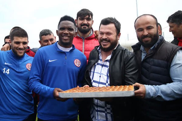 Antalyaspor, Spor Toto Süper Lig'in 28. haftasında 22 Nisan Cumartesi günü sahasında Trabzonspor ile yapacağı maçın hazırlıklarını sürdürdü.
