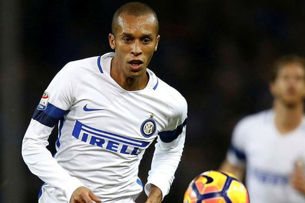 Gazetelere bir dakikada göz atın...