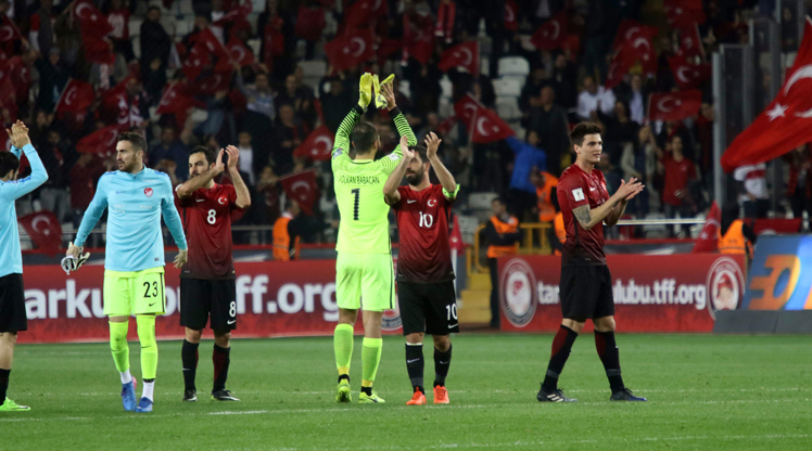 Milliler Antalya'da kaybetmiyor