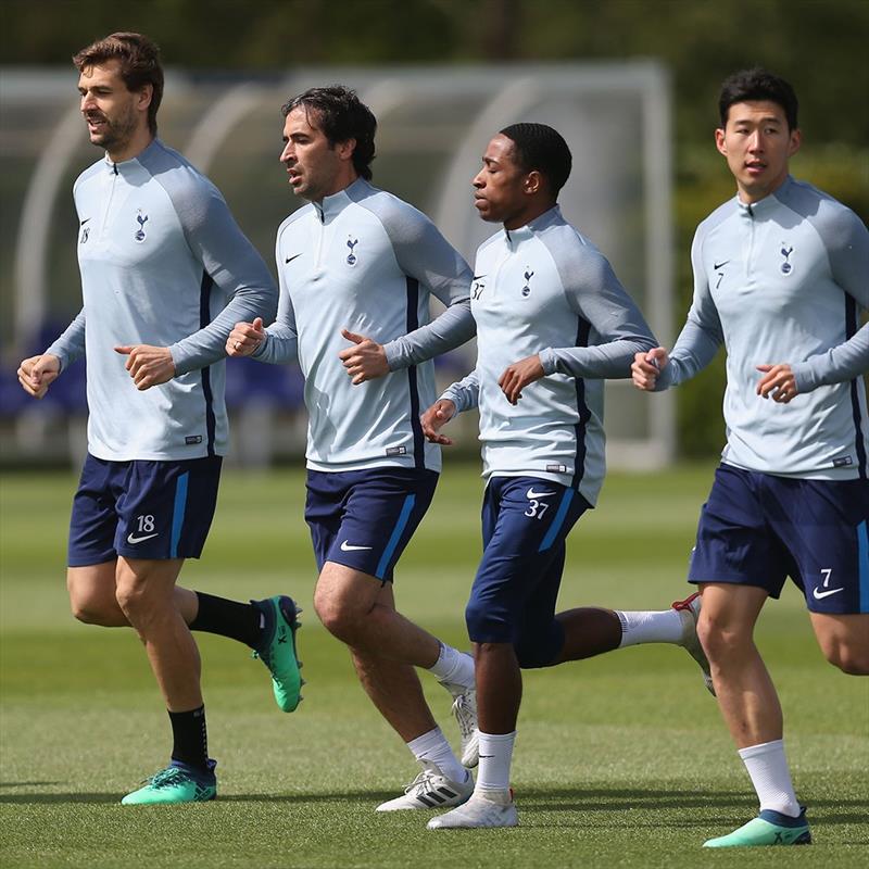Raul Tottenham antrenmanında
