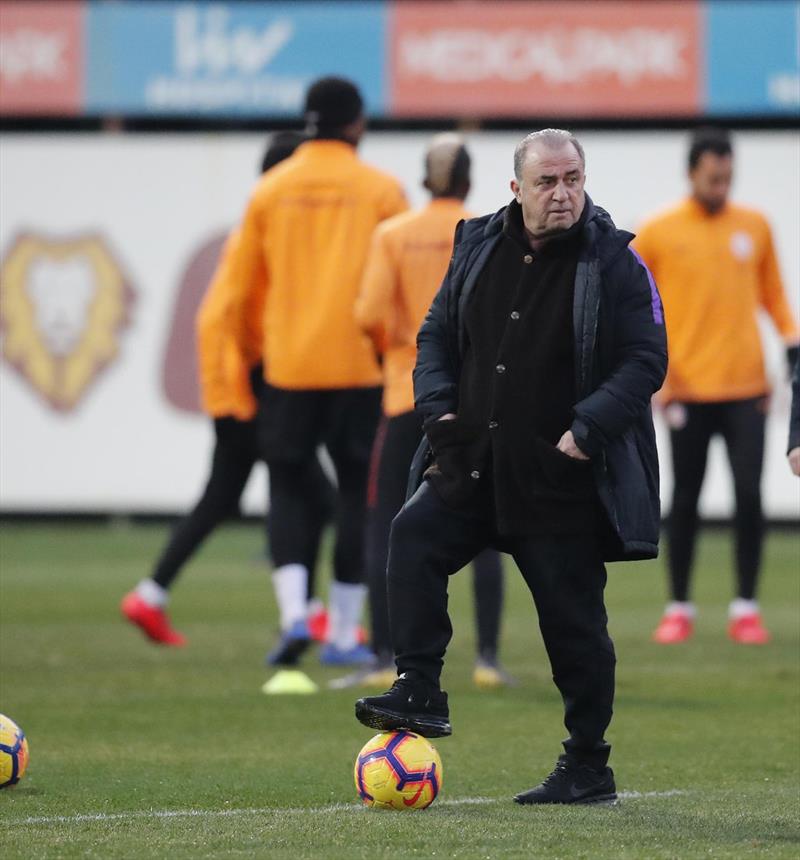 Terim'in Benfica planı hazır!