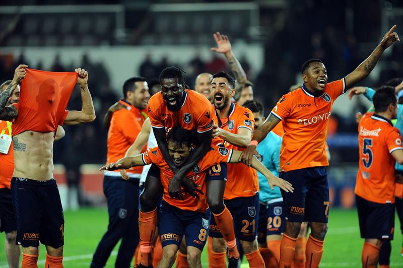 Başakşehir Avrupa'da zirvede!