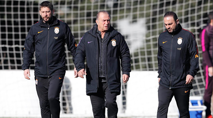 Fatih Terim 11'ini belirledi