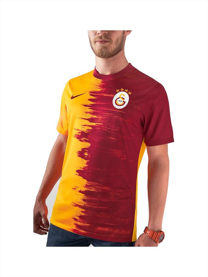 Galatasaray, yeni sezon formalarını satışa sundu.