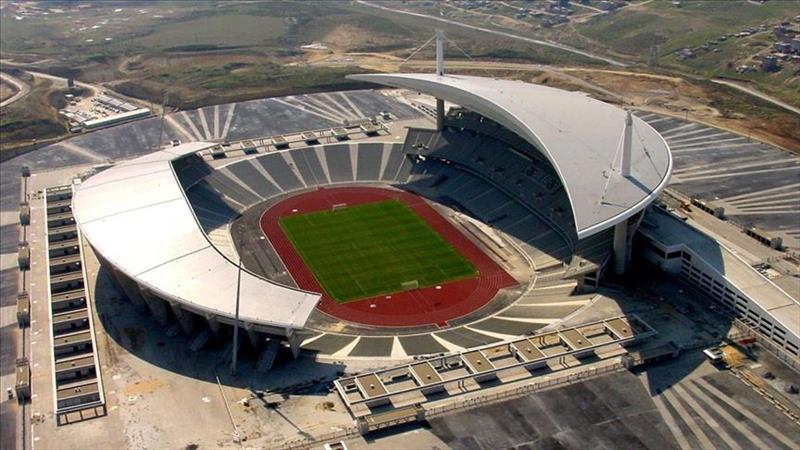 TFF, Süper Lig'de yeni sezonda takımların stadyumlarında %50 kapasiteyle seyirci ağırlayabileceğini duyurdu. Hangi takımın kaç seyirci önünde oynayabileceğini listeledik...